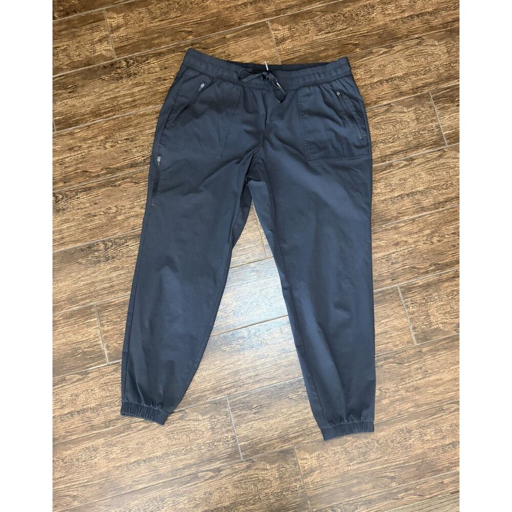 Magellan Outdoors Black Lost Pines Water-Repellent Jogger Pants – L